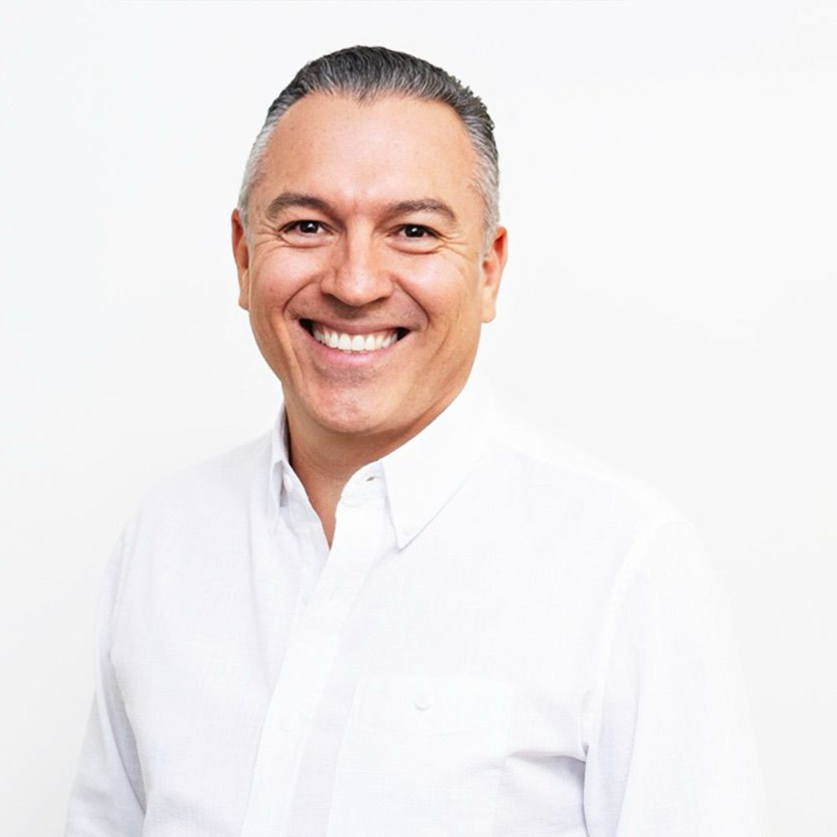 Arturo Fernández Abundis, candidato a Magistrado de Circuito en materia penal